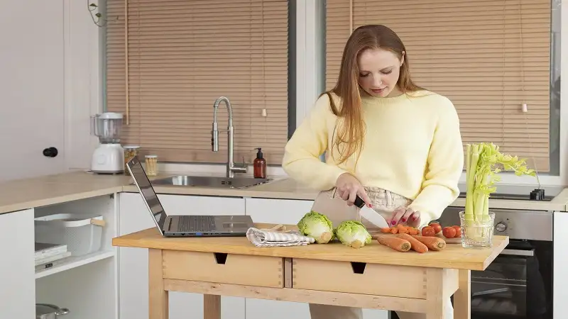 Beyond Cabinets and Counters: How Smart Kitchen Design Enhances Everyday Life