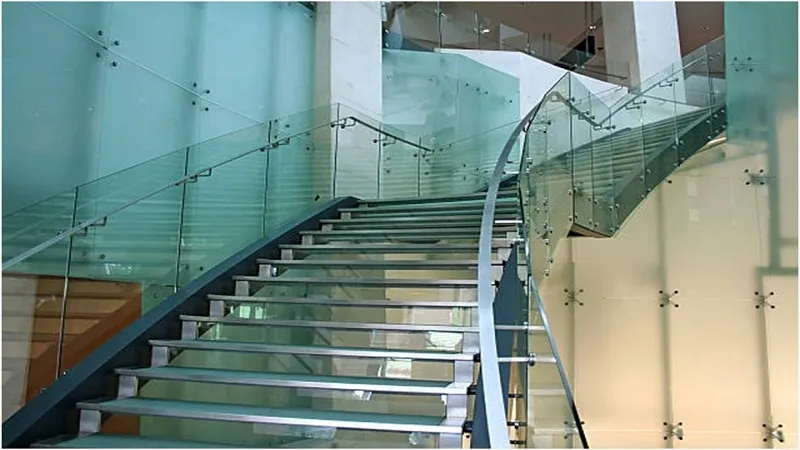 How Glass Railings Increase Property Value and Visual Appeal